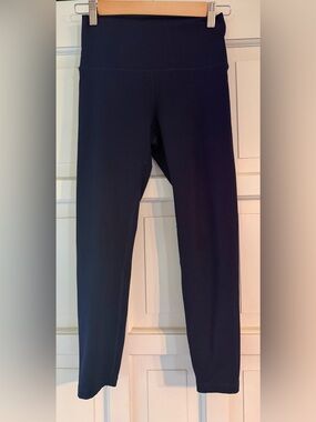 Fleo Navy High-Waist Performance Leggings